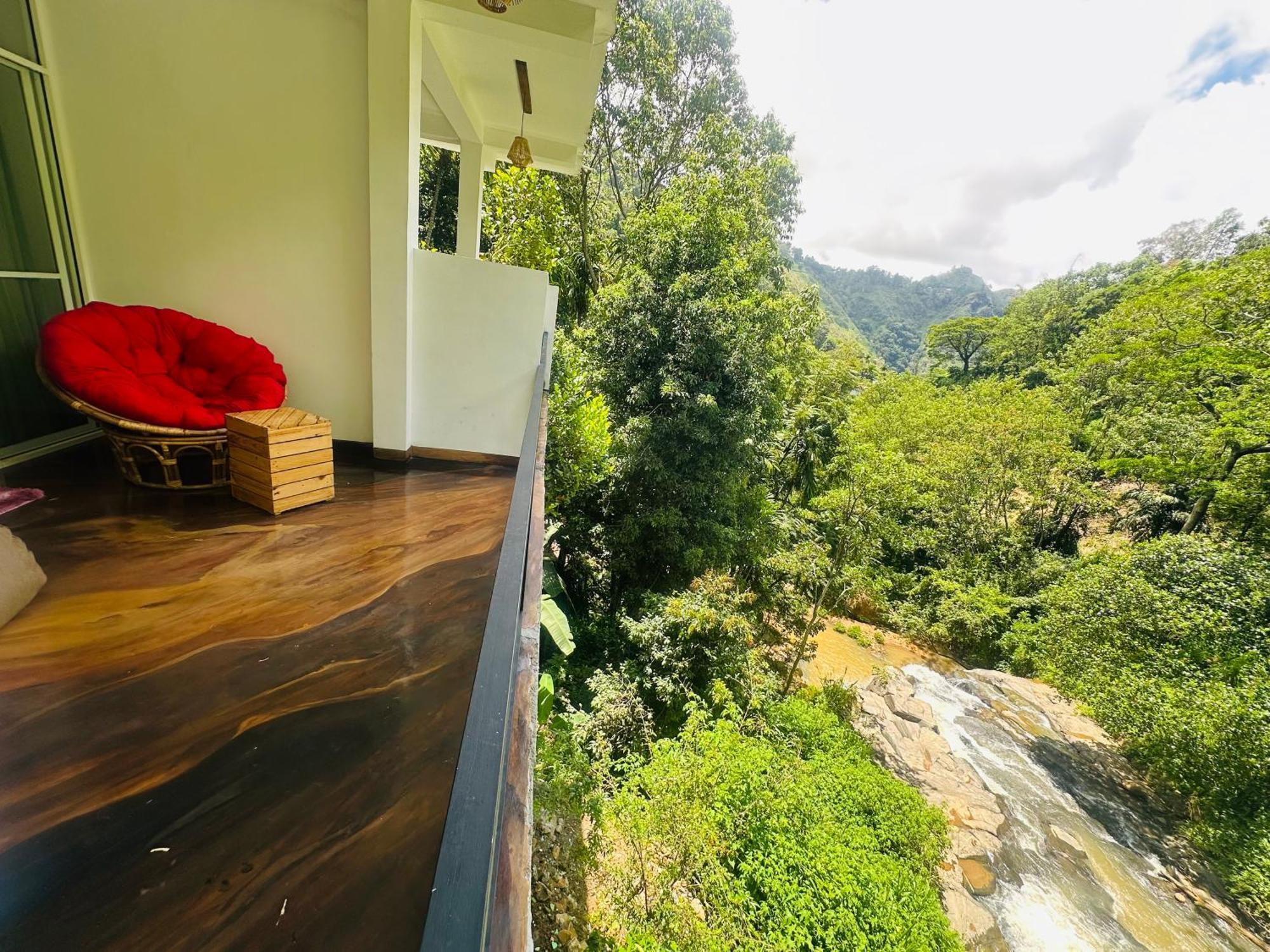 River Splendour Home Stay Ella Exteriér fotografie